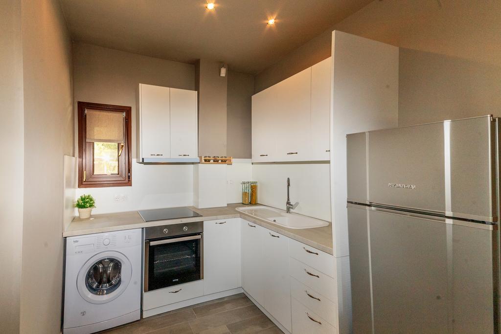 Kissos Apartments Vourvourou Bagian luar foto