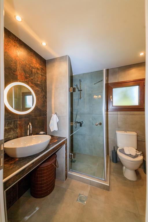 Kissos Apartments Vourvourou Bagian luar foto